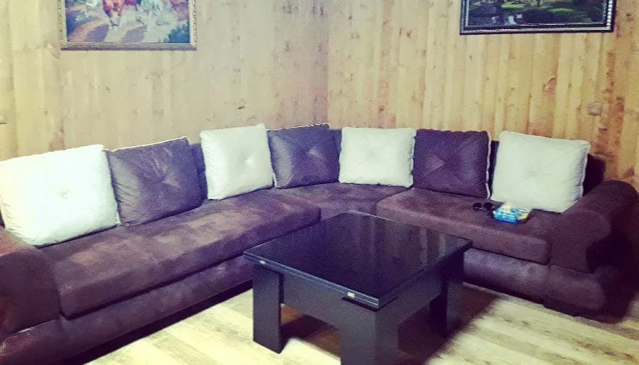MARIAMI — Photo 1