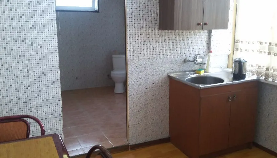 Old House — Photo 6