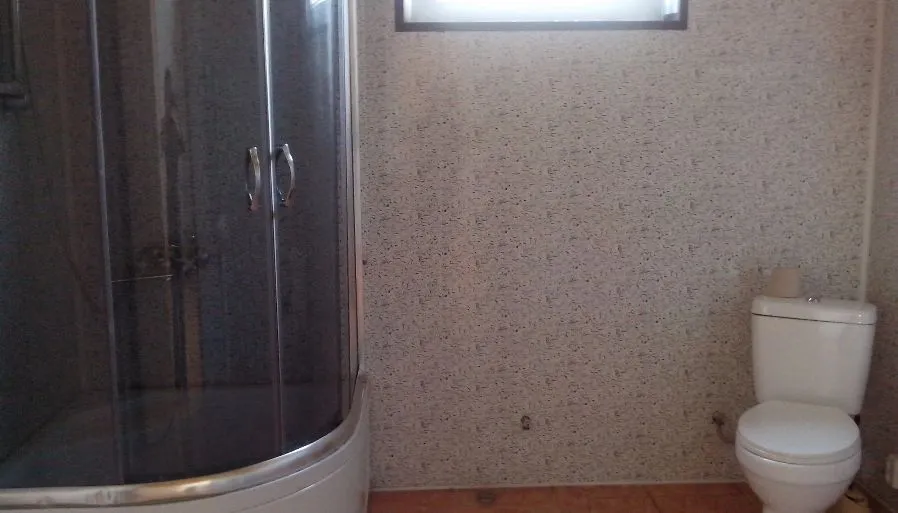 Old House — Photo 3