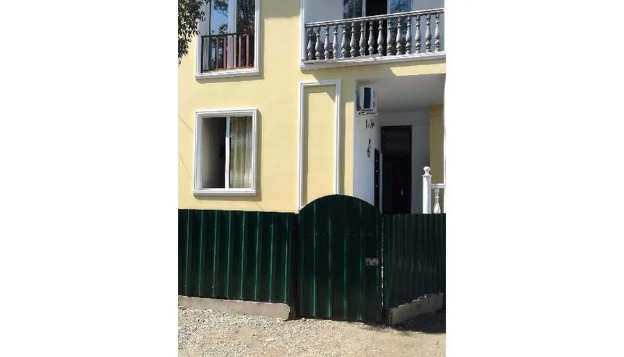 BEQA — Photo 1