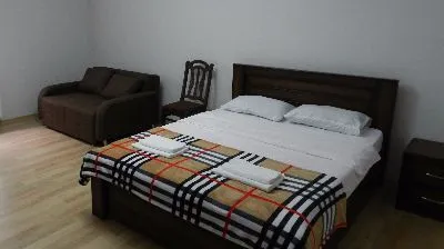 Inauri House