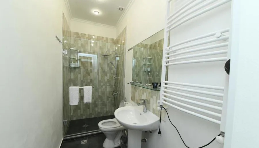 Villa Floor Six — Photo 7