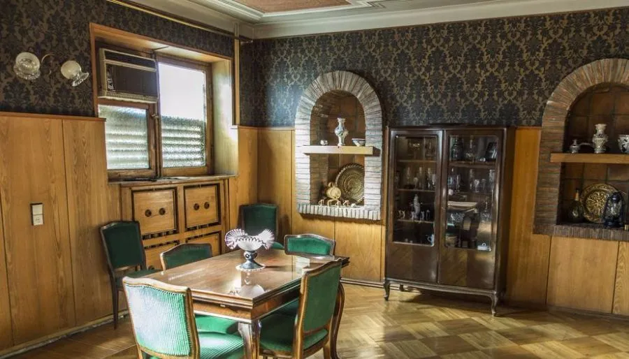 Guest House Top Floor — Photo 12