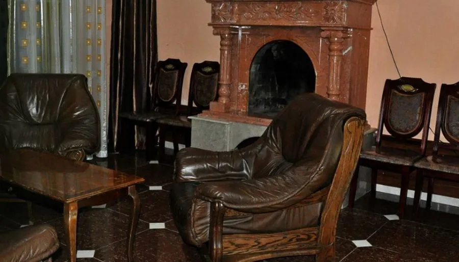 White Palace — Photo 12
