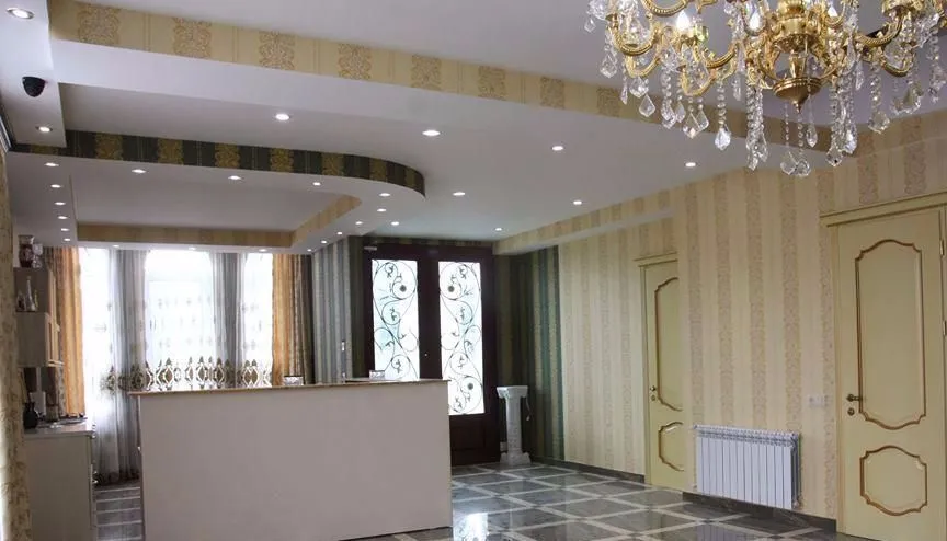 White Palace — Photo 2
