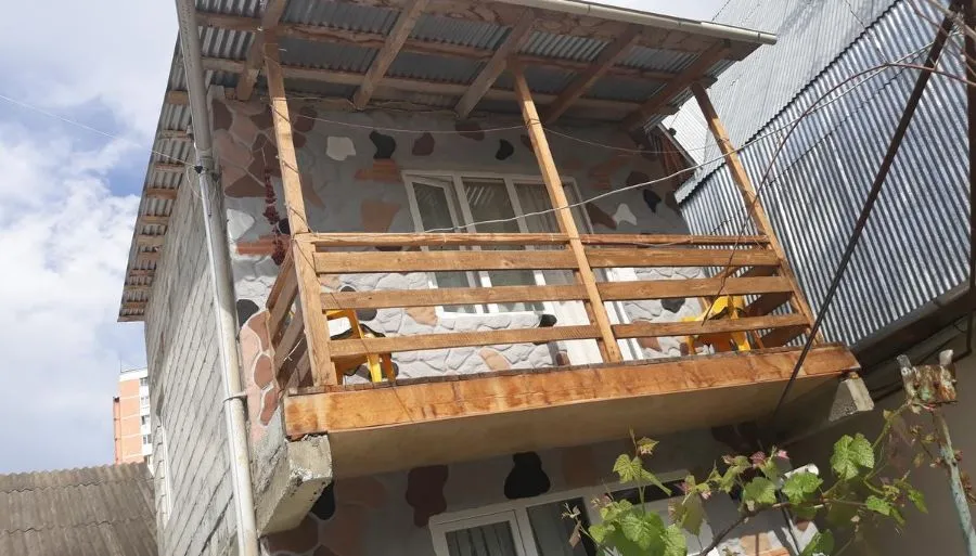STAS HOUSE — Photo 5