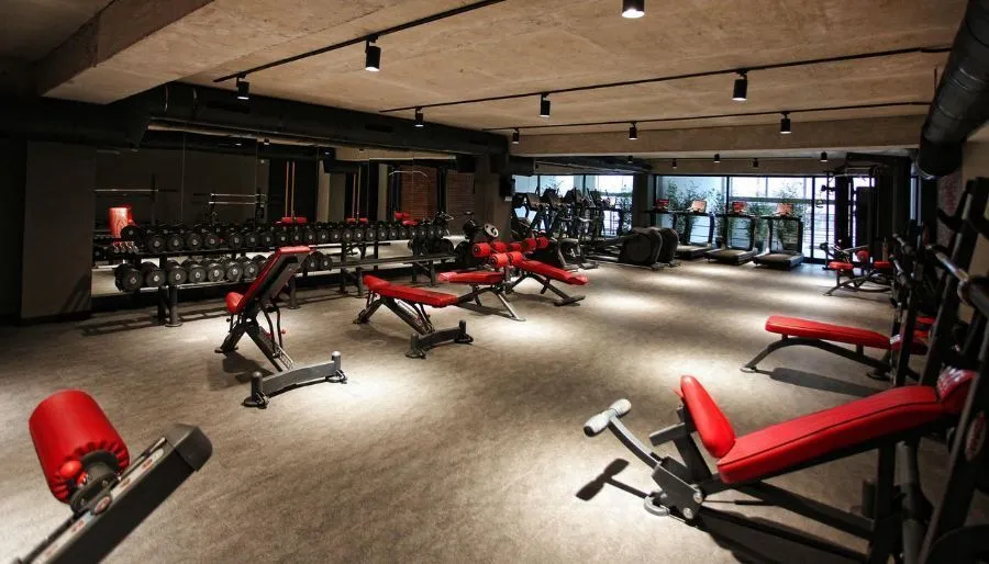LM CLUB HOTEL — Photo 8