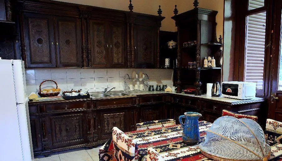 Vintage Guest House — Photo 7