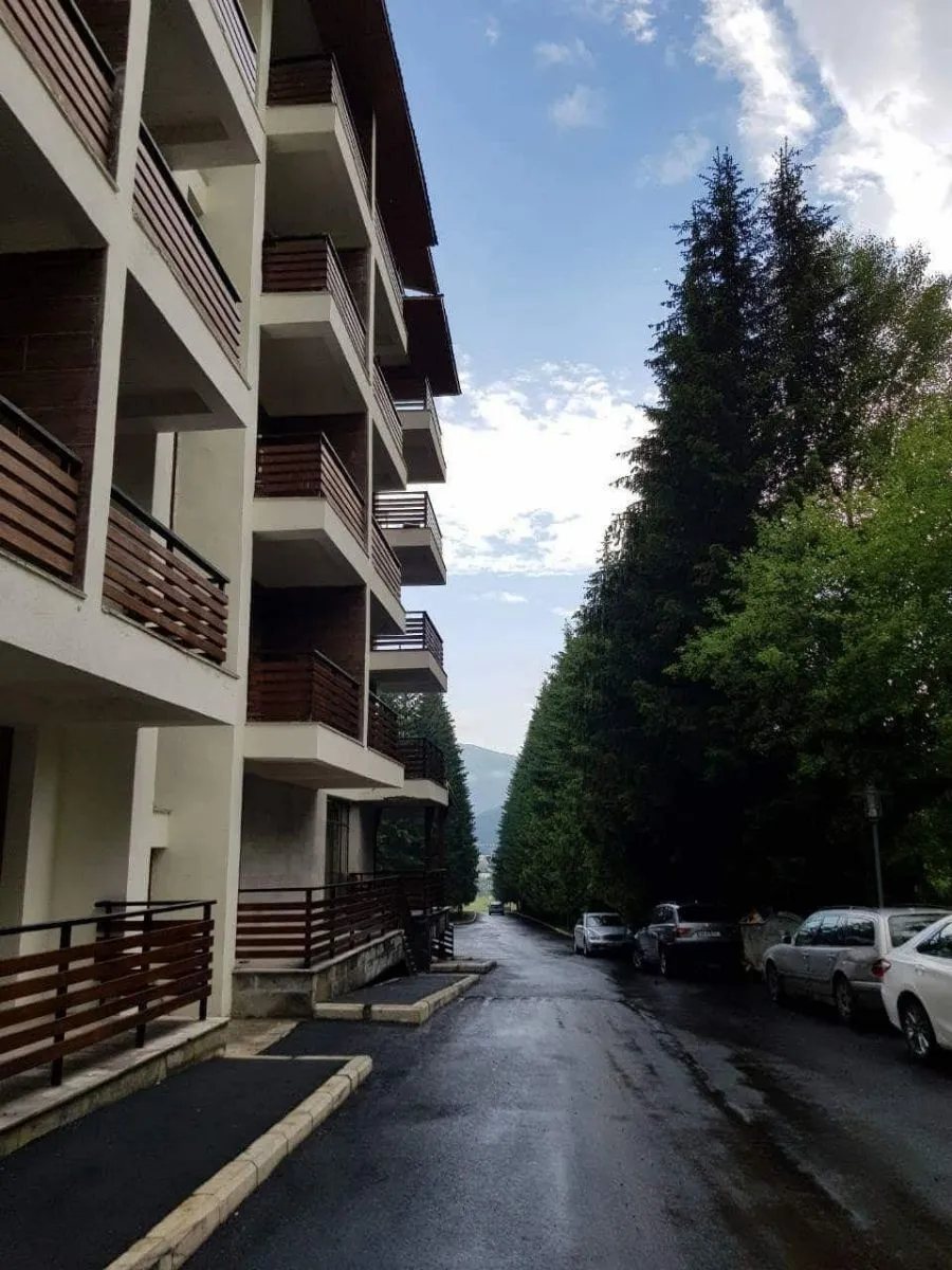 Bakuriani City Apartment 312 — Photo 1