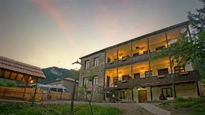 Villa Mestia Hotel