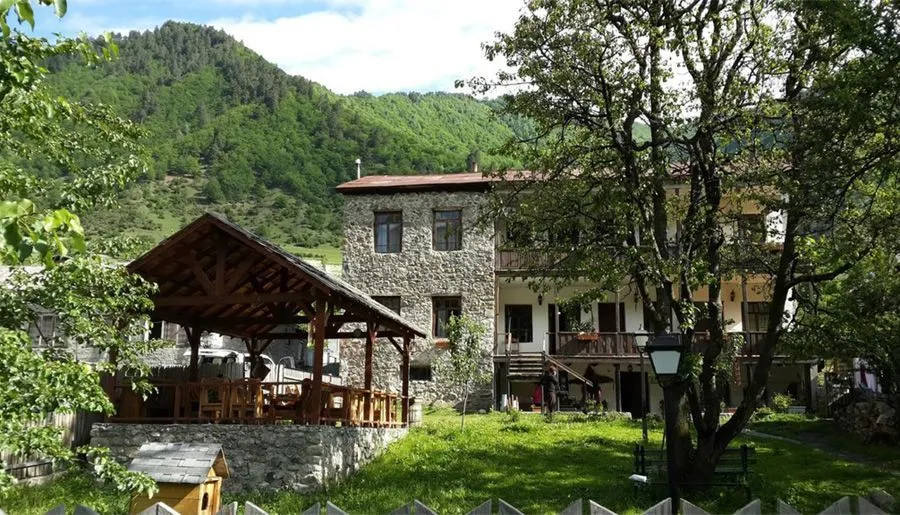 Villa Mestia Hotel — Photo 10