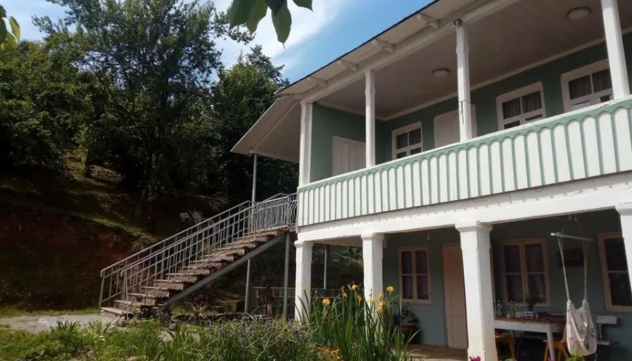 Skiji's Home — Photo 10