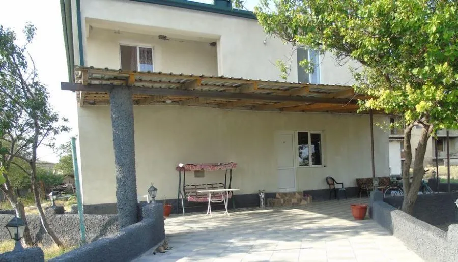 Mamuka's Guesthouse — Photo 12
