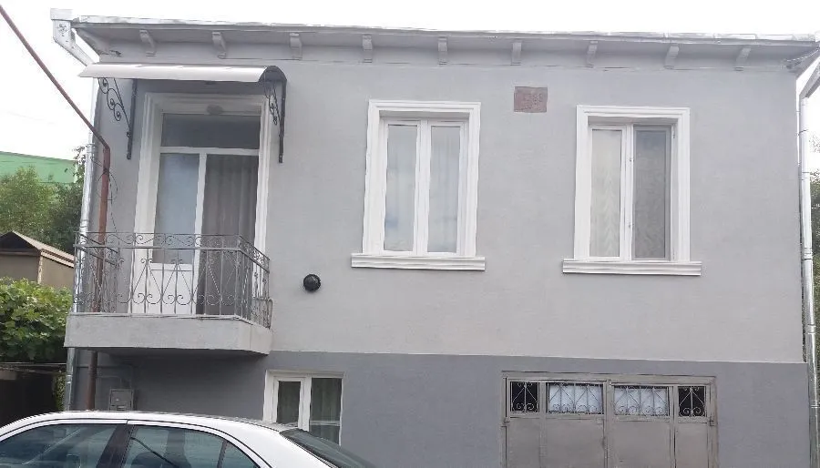 House on Rustaveli street — Photo 3