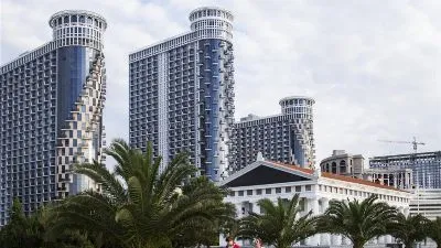 Orbi Sea Towers Apartment 18